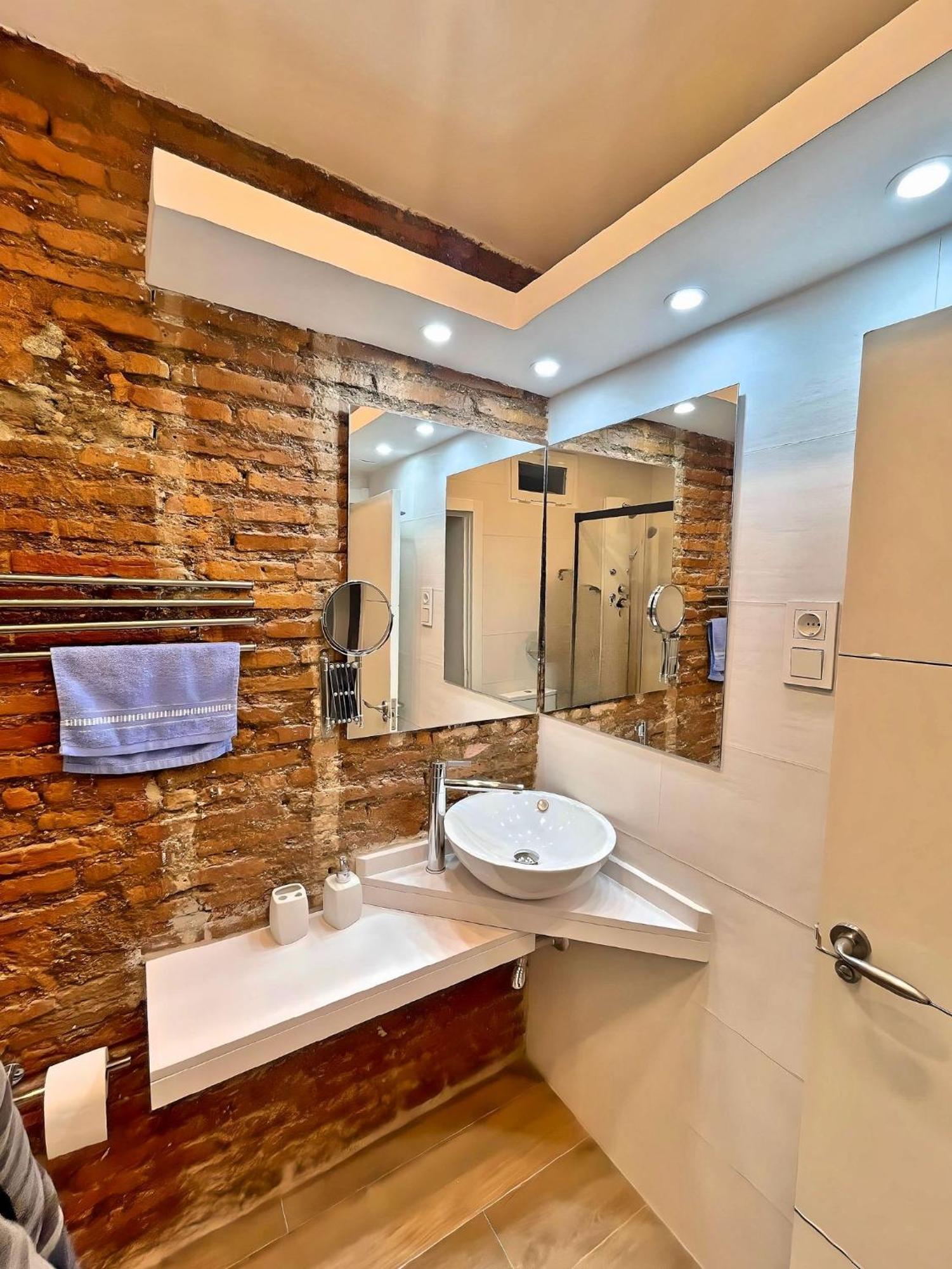 Апартаменты Excellent Location Malaga Centro Historico 2 Bed Flat Экстерьер фото
